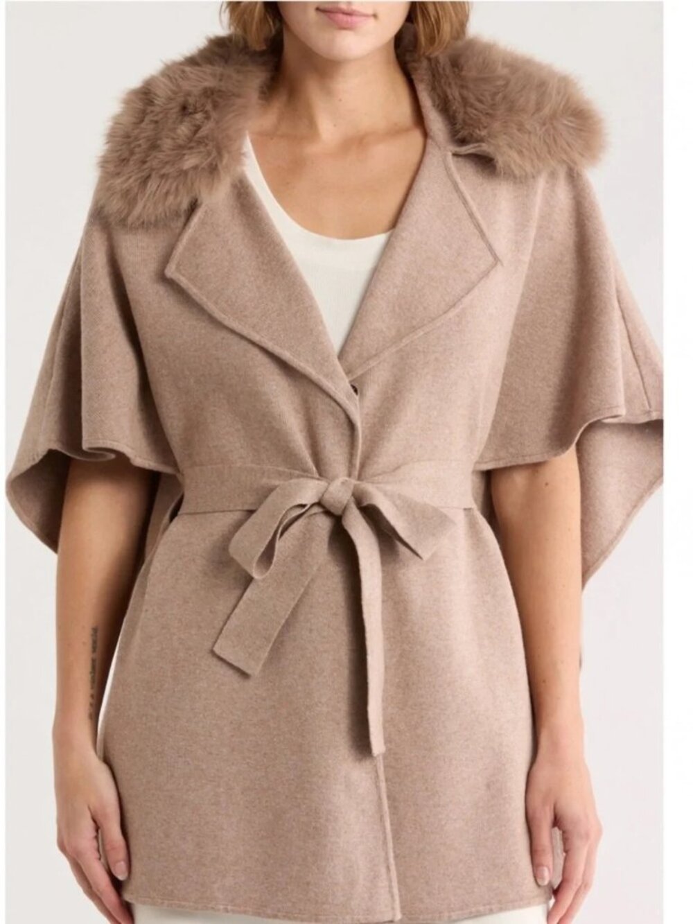 La Fiorentina Faux Fur Trim Cape Coat Beige Old Money Luxury Womens One Size